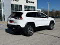 2022 Jeep Cherokee 4WD Trailhawk