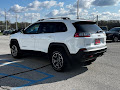 2022 Jeep Cherokee 4WD Trailhawk