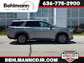 2023 Nissan Pathfinder SV